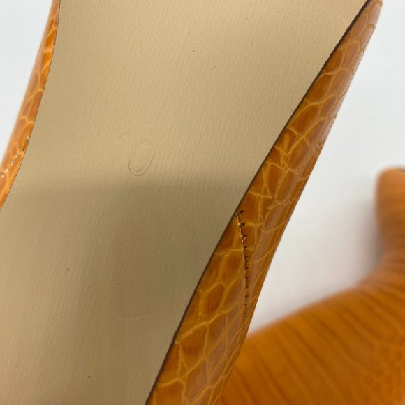 Orange Boot - Picture 10 of 11